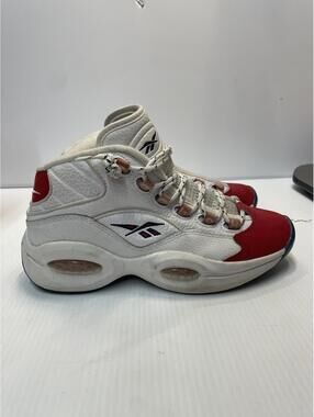 Reebok Question Mid White Red Basketball Shoes size 5